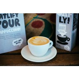OATLY Havredryck Barista Edition